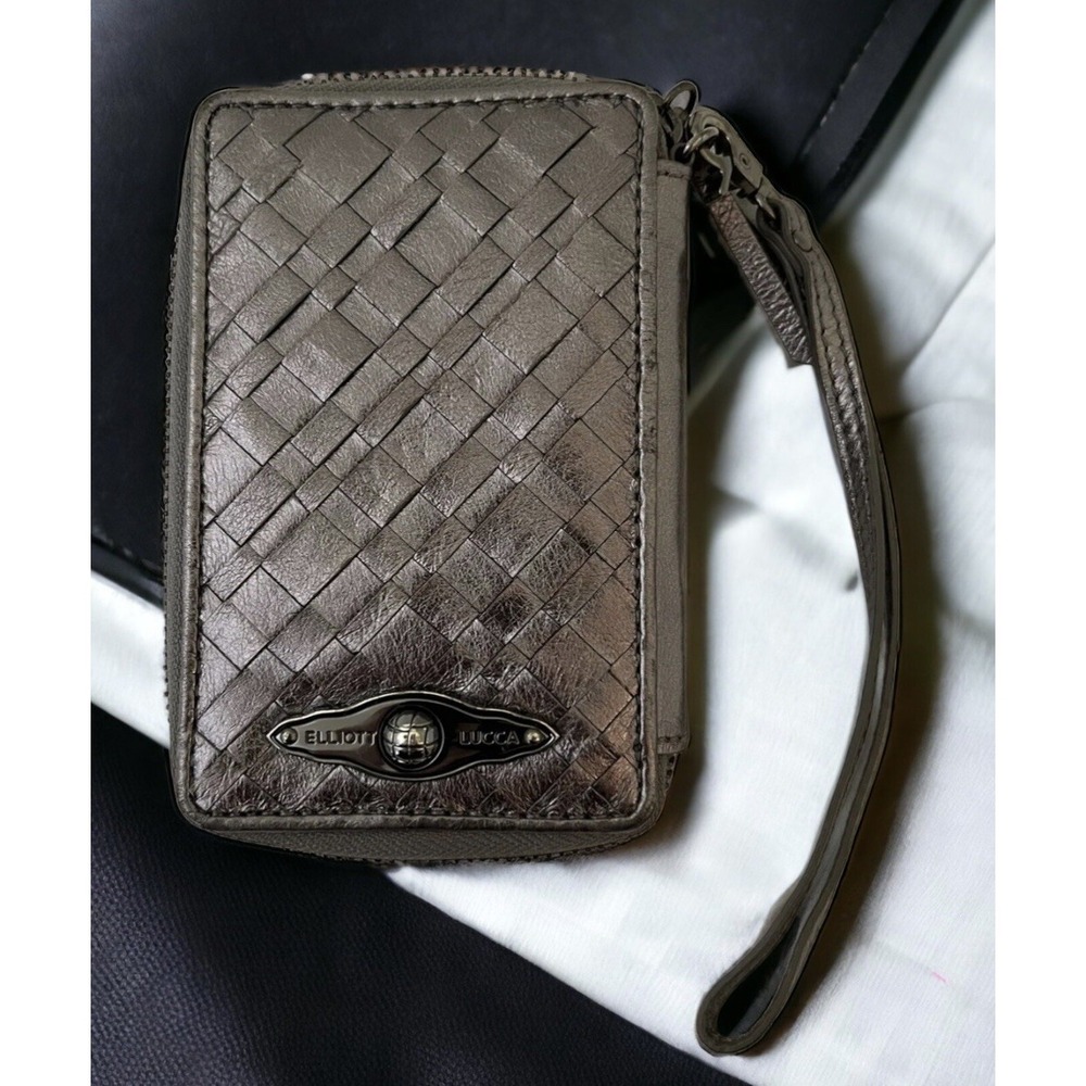 Elliott Lucca Silver Metallic Woven Leather Wallet Wristlet Zip Around Bi Fold